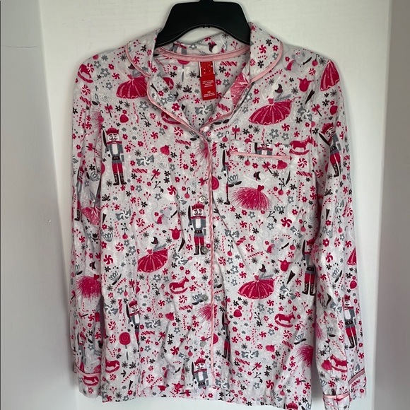 Target Nutcracker 2piece flannel pajamas ladies size XS - Picture 3 of 16